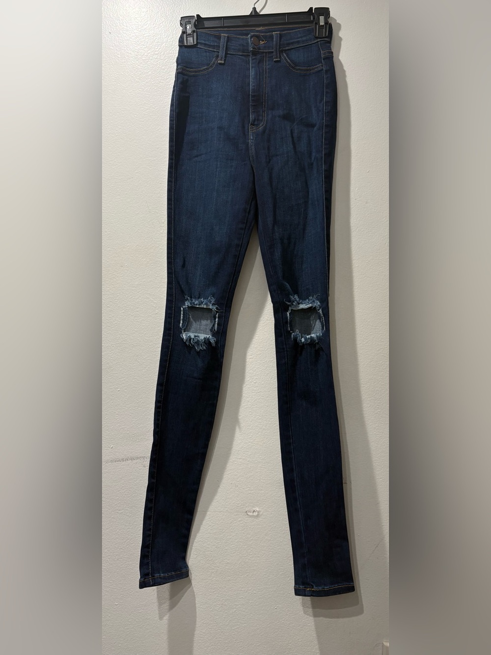 Fashion Nova Dark Blue Ripped Knee Skinny Jeans - Women